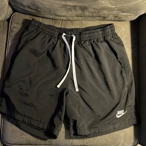 Barely worn black Nike Shorts size large